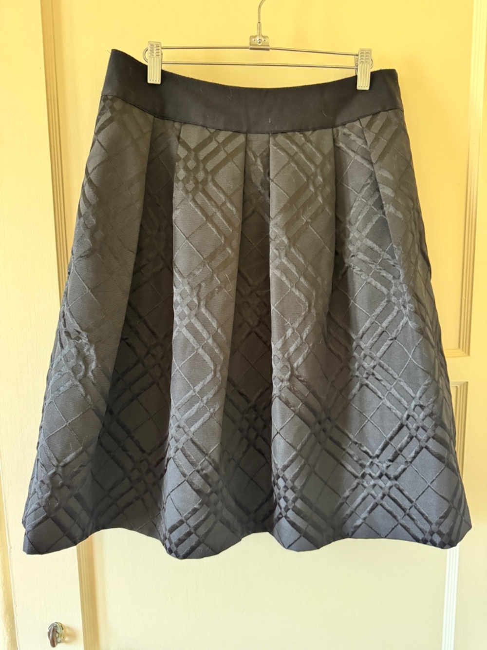 Ted Baker Black Textured A-Line Skirt Size 4 (US10)